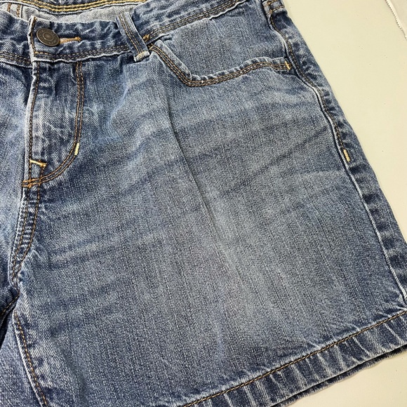 Old Navy Denim Jeans Shorts Size 12 - Picture 4 of 11